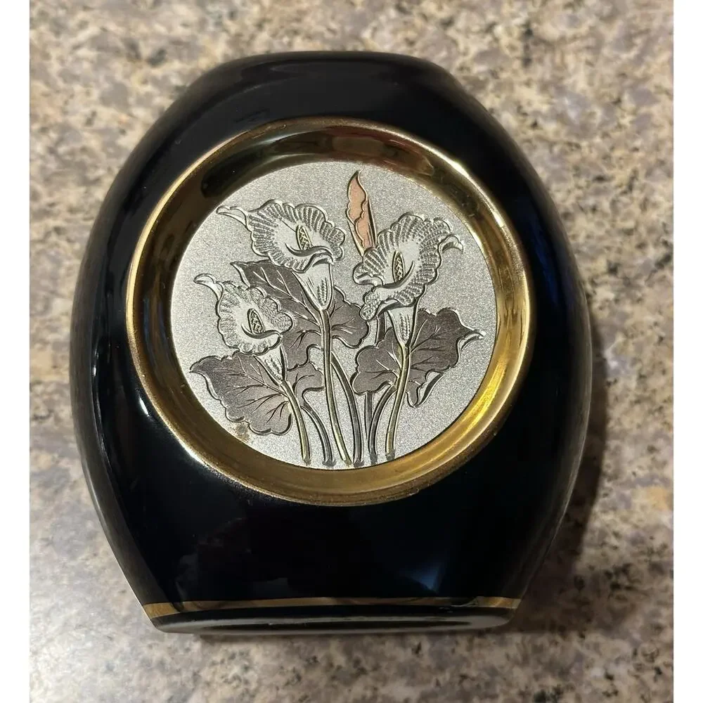 The Art of Chokin 24k Gold Trim Japanese Lcalla lilies Black Vase Vintage Chic